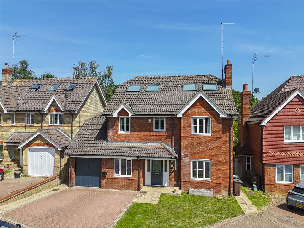 Property photo 1 of 18 Dji_20260622142201_0002_D.Jpg