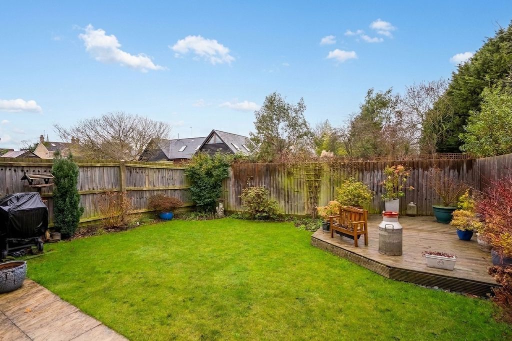 Property photo 3 of 14