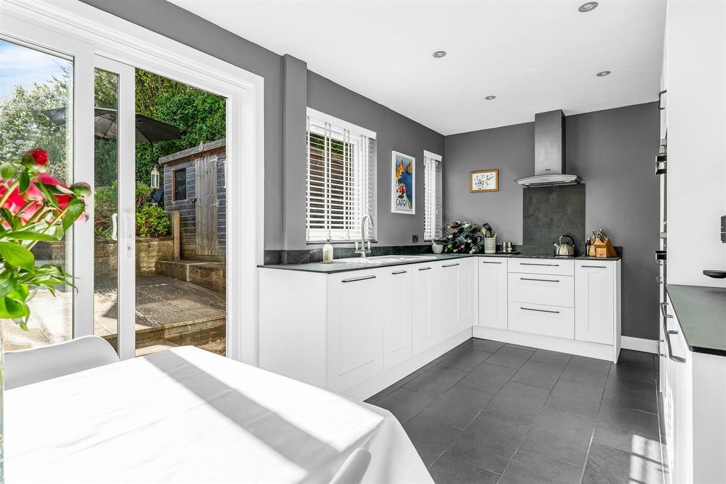 Property photo 2 of 26 Internal-13.Jpg