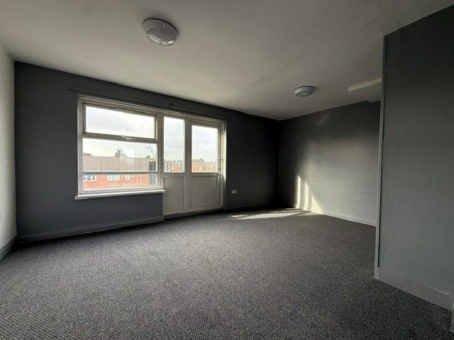 Property photo 2 of 3