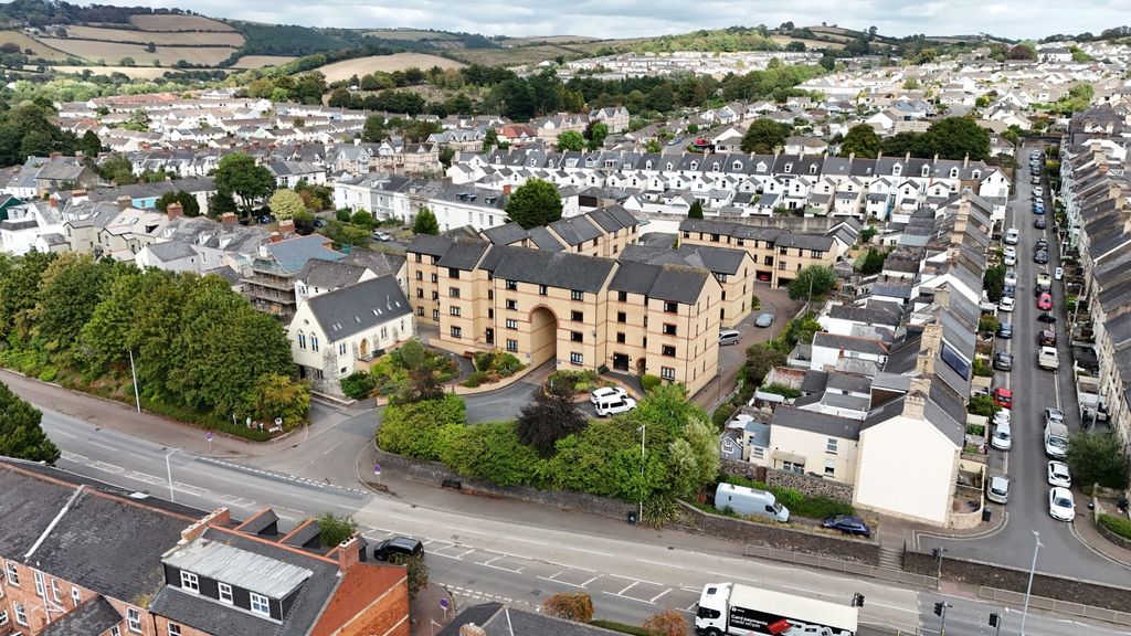 Property photo 1 of 13 Dji_20260818154517_0103_D