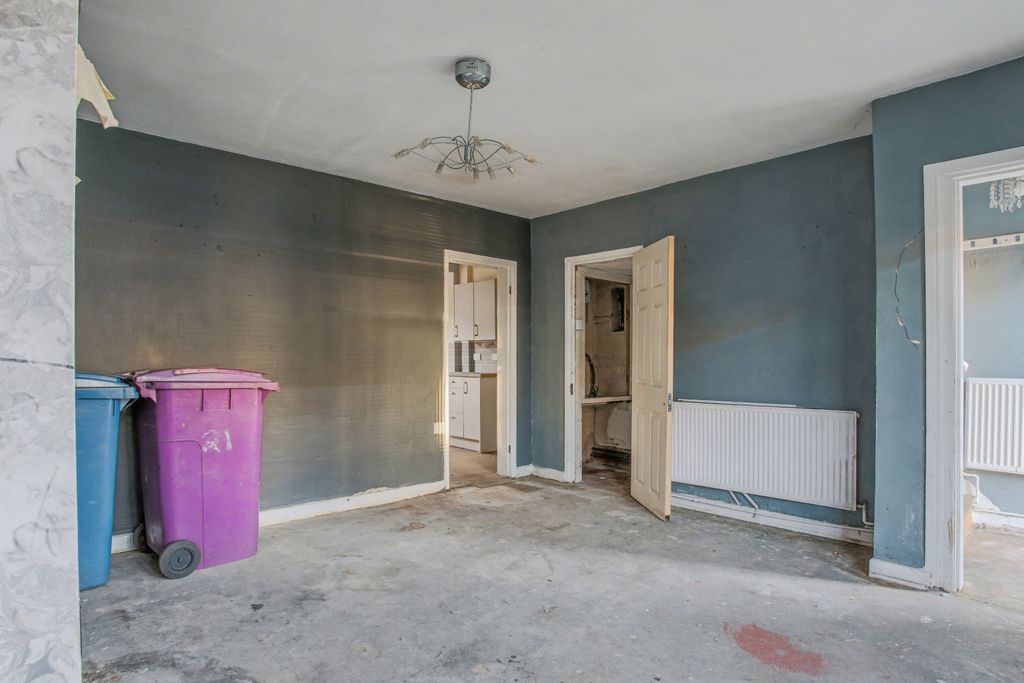 Property photo 3 of 22 33 Gainford Road, Liverpool, L14 8Xu