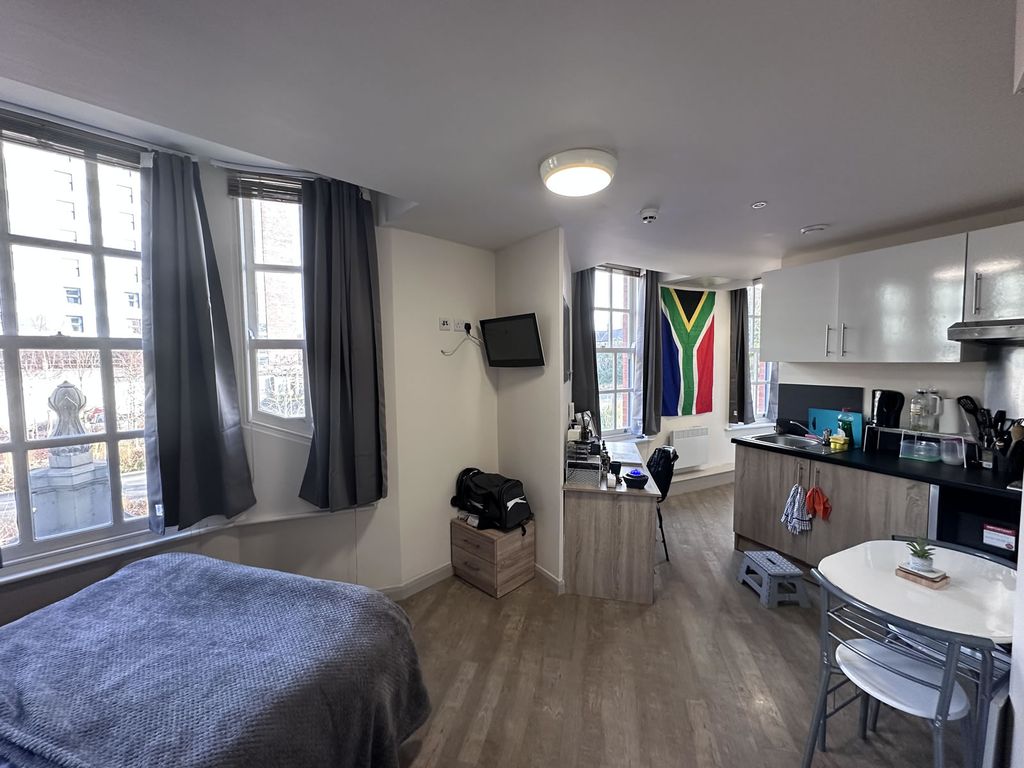 Property photo 2 of 12 Alxndrahs120024-01-2025__12-24-31_Img_5666.Jpg