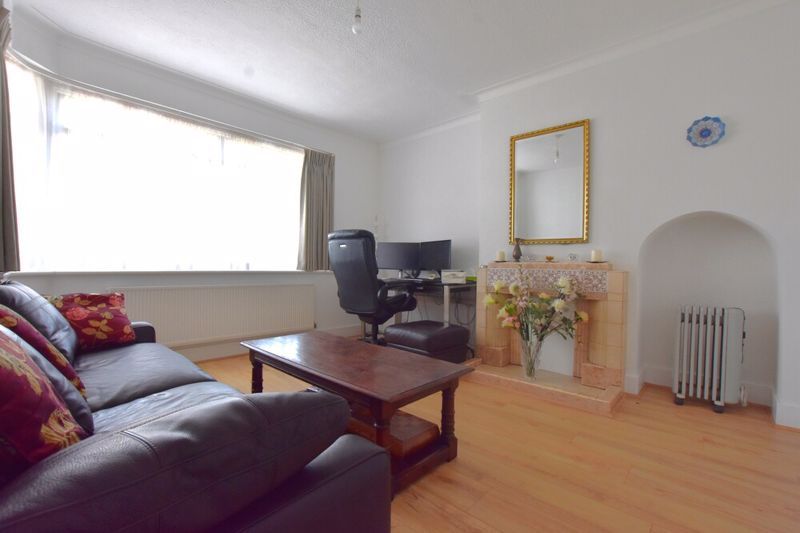 Property photo 2 of 12 Photo 13