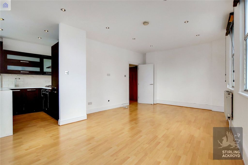 Property photo 3 of 8 Picture No. 03