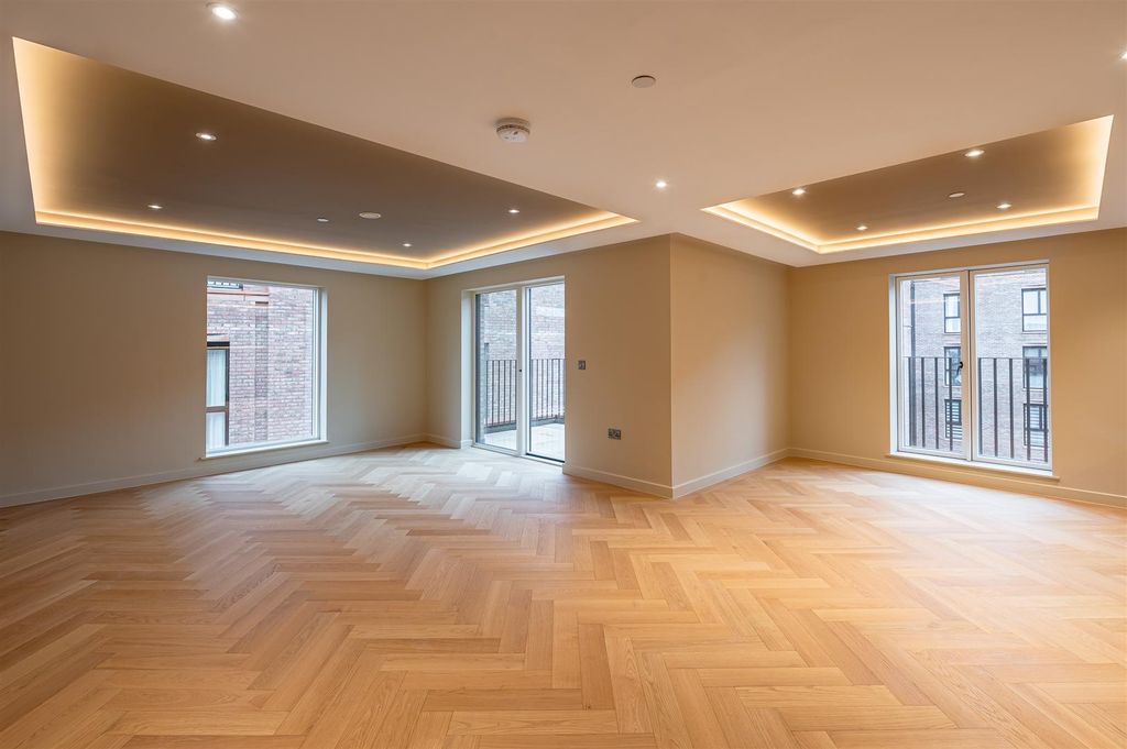 Property photo 2 of 13 Living