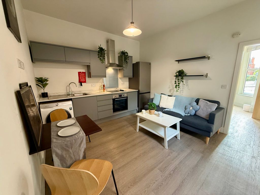 Property photo 3 of 7 Img_3265 2