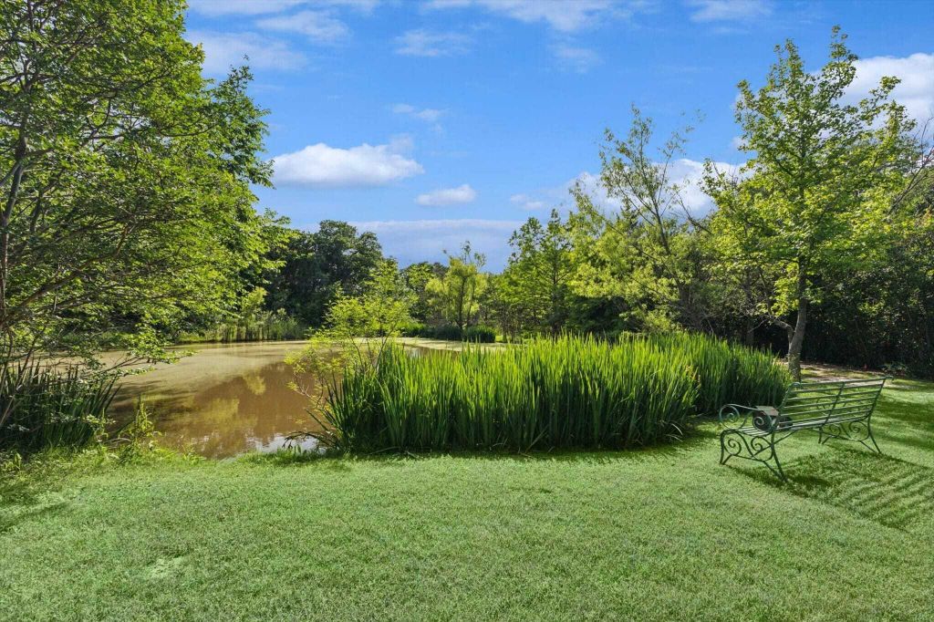 Property photo 2 of 30 <Alttext/>