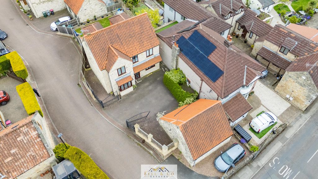 Property photo 1 of 38 Aerial 1