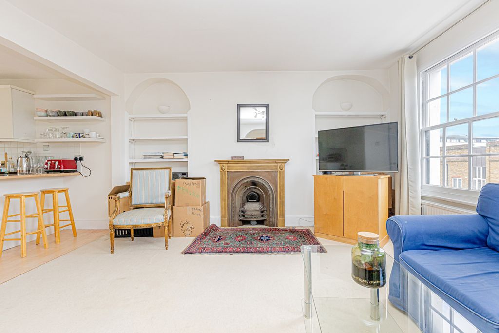 Property photo 3 of 8