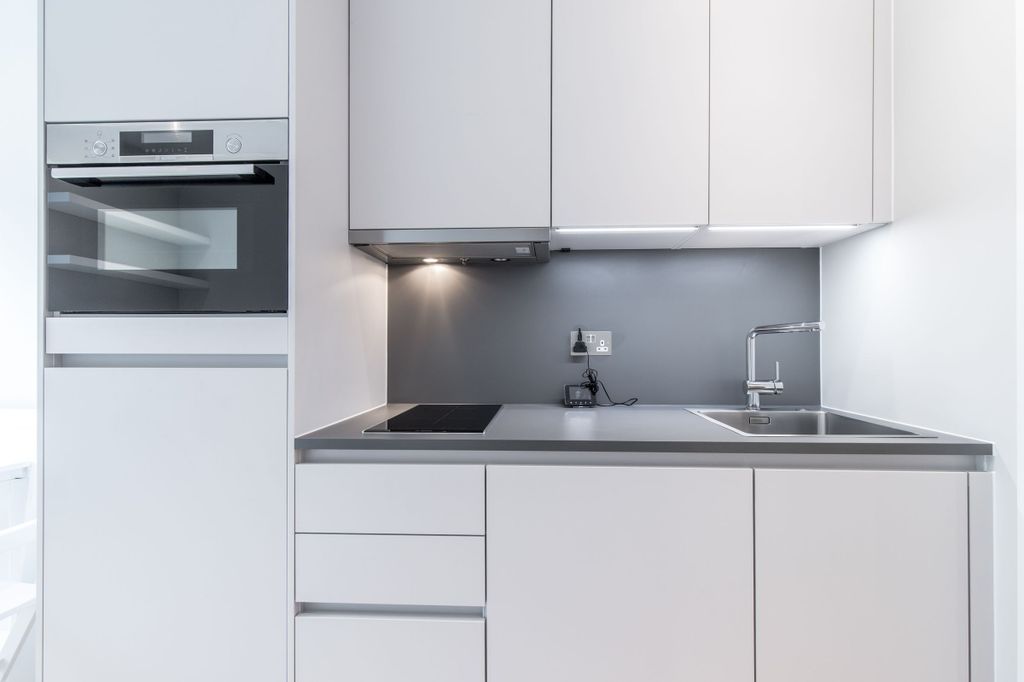 Property photo 1 of 25 Kitchen