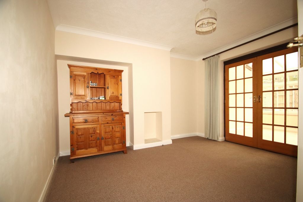 Property photo 3 of 21 Photo 20