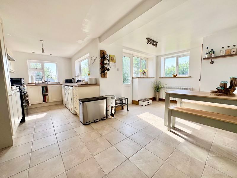 Property photo 3 of 30 Kitchen Dining Room