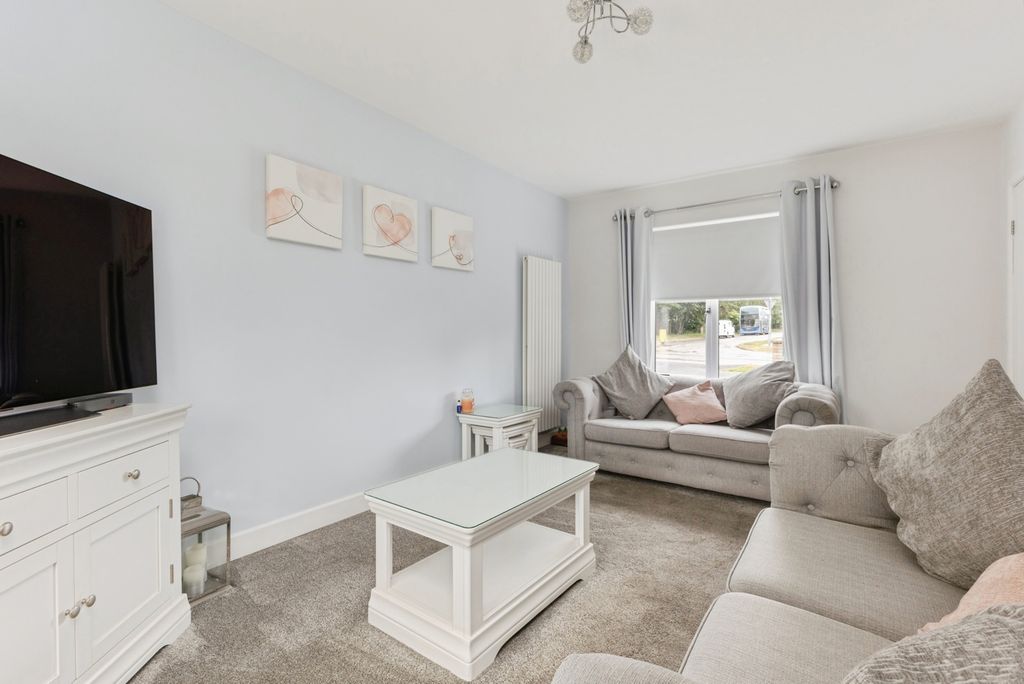 Property photo 3 of 29 Pbox-Img.Jpg