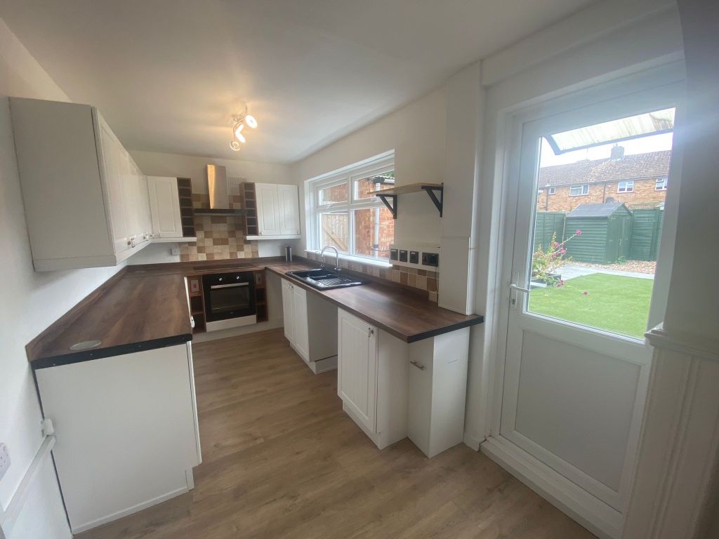 Property photo 2 of 11 Exterior