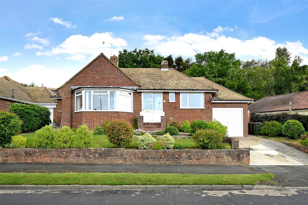 Property photo 1 of 23 8-Clinch-Green-Avenue (11).Jpeg