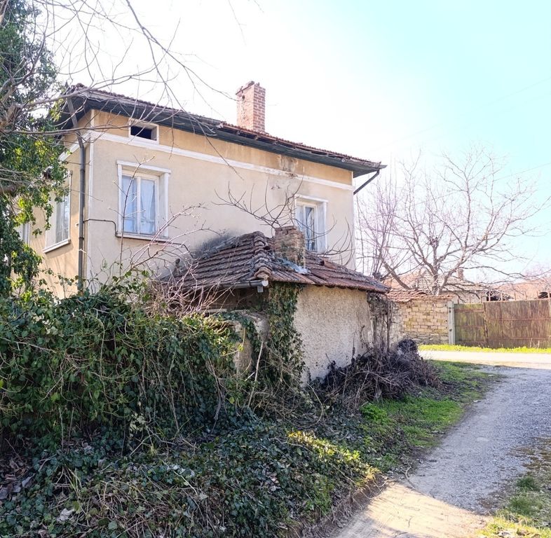 Property photo 3 of 5