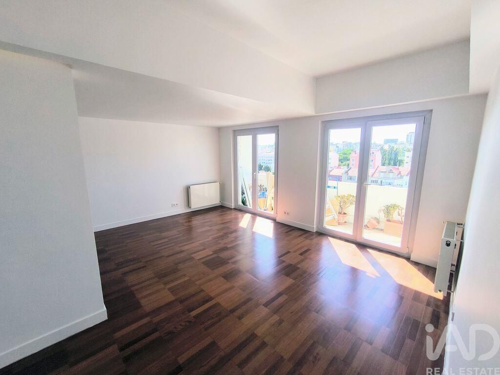 Property photo 1 of 26