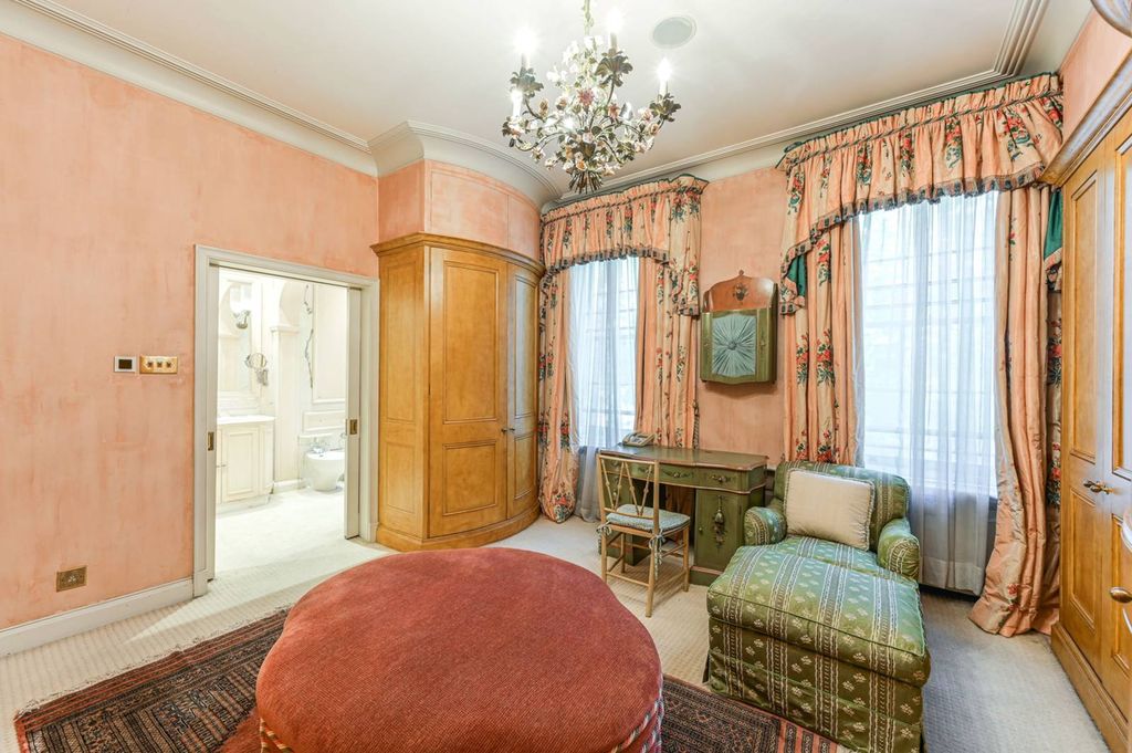 Additional image 42 of 6 bed terraced house to rentUpper Grosvenor Street, Mayfair, London W1K