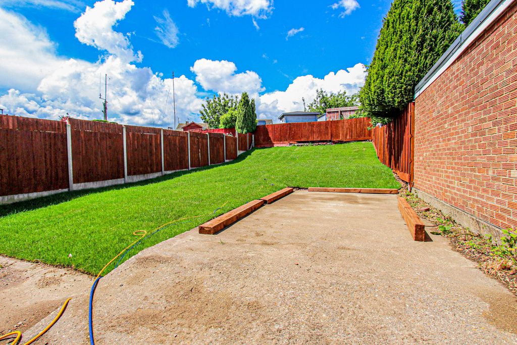 Property photo 3 of 9 Rear Garden