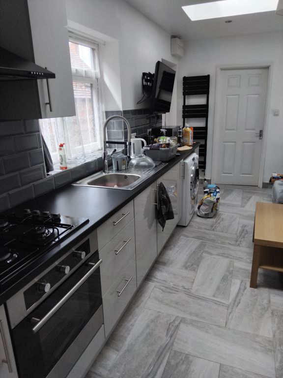 Property photo 3 of 24