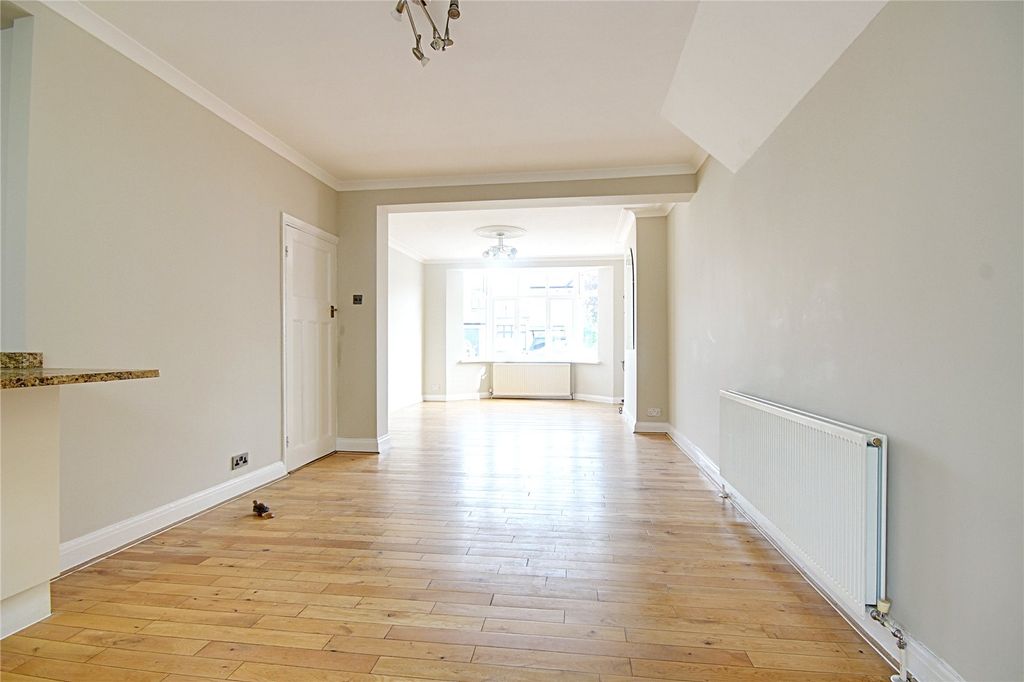 Property photo 1 of 21 Picture No. 01