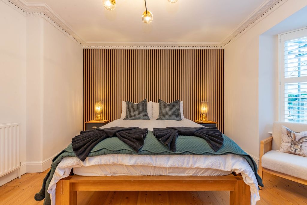 Property photo 3 of 14 309702