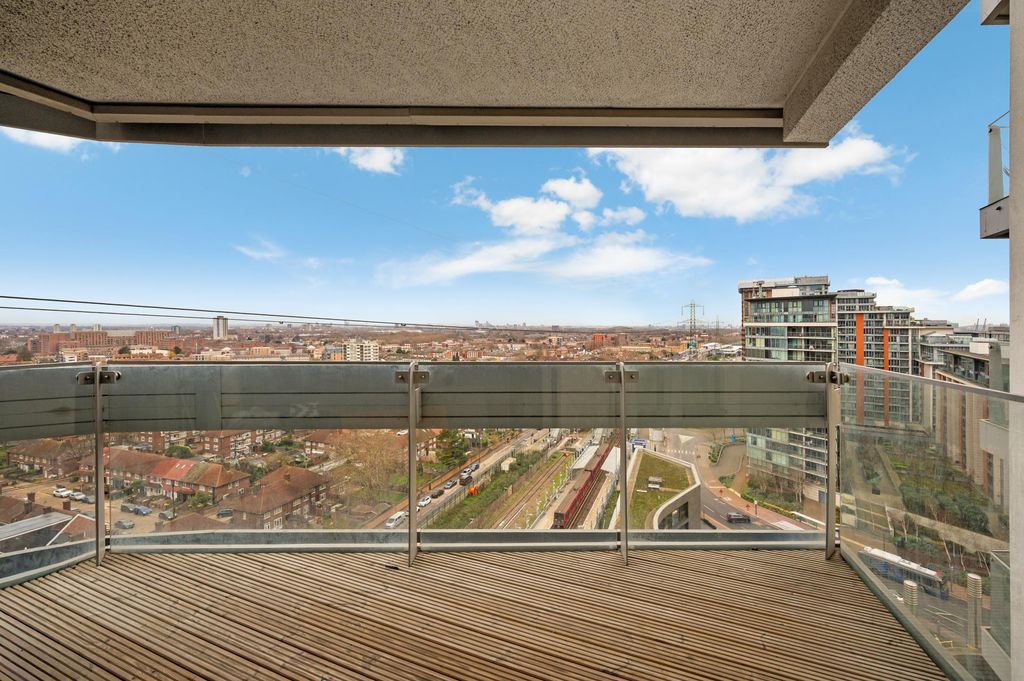 Property photo 2 of 7