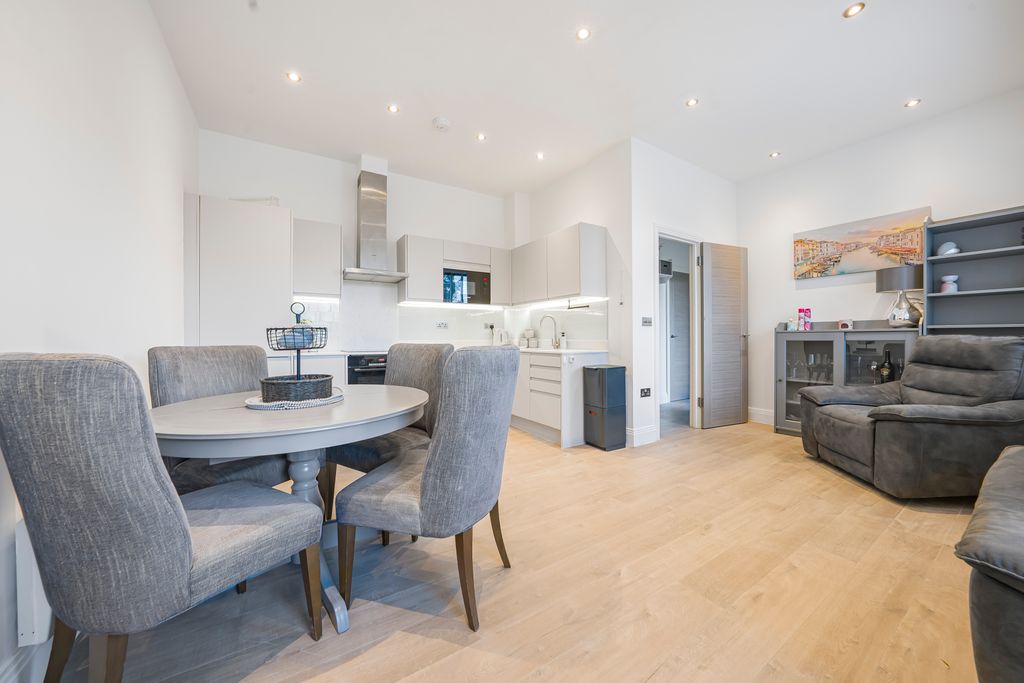 Property photo 2 of 7 Dsc02665