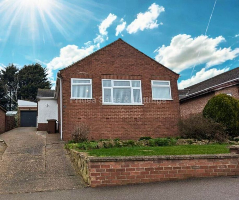 Property photo 2 of 20