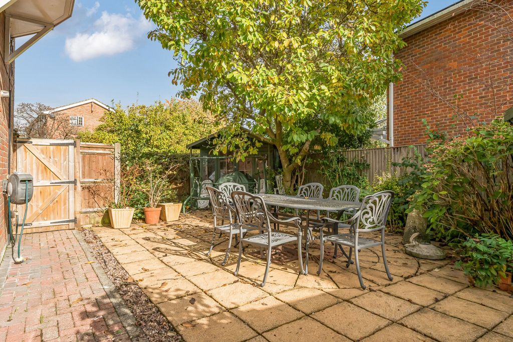 Property photo 2 of 21 1370458-1-68F8c60...