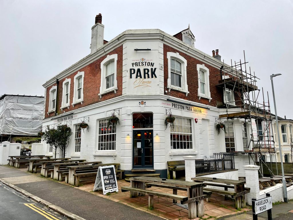 Property photo 1 of 9 Img_0630