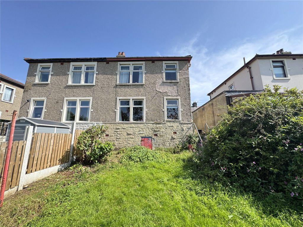 Property photo 2 of 17 Picture No. 07