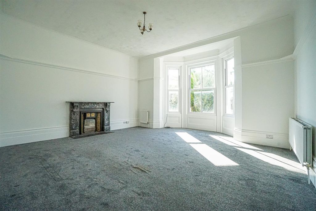 Property photo 2 of 10 Dsc07623_Alto.Jpg