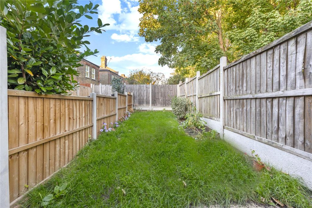 Property photo 2 of 17 Picture No. 17