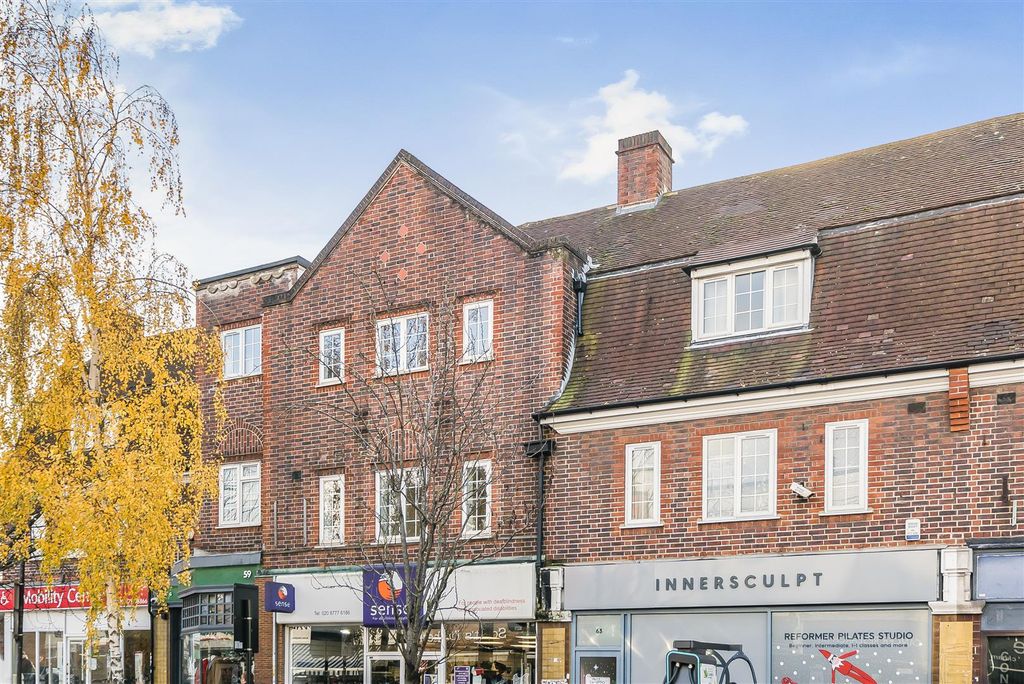 Property photo 1 of 17