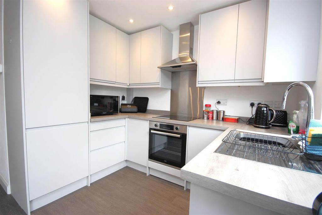 Property photo 1 of 11 Img_1430.Jpg