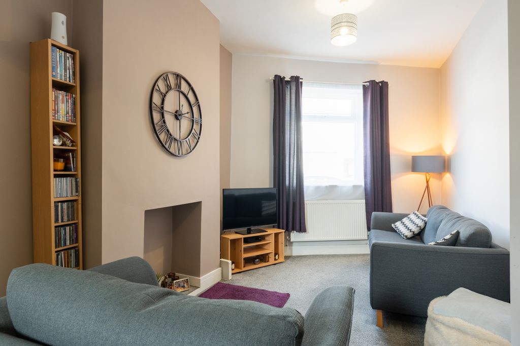 Property photo 2 of 20 Singlton-5 4