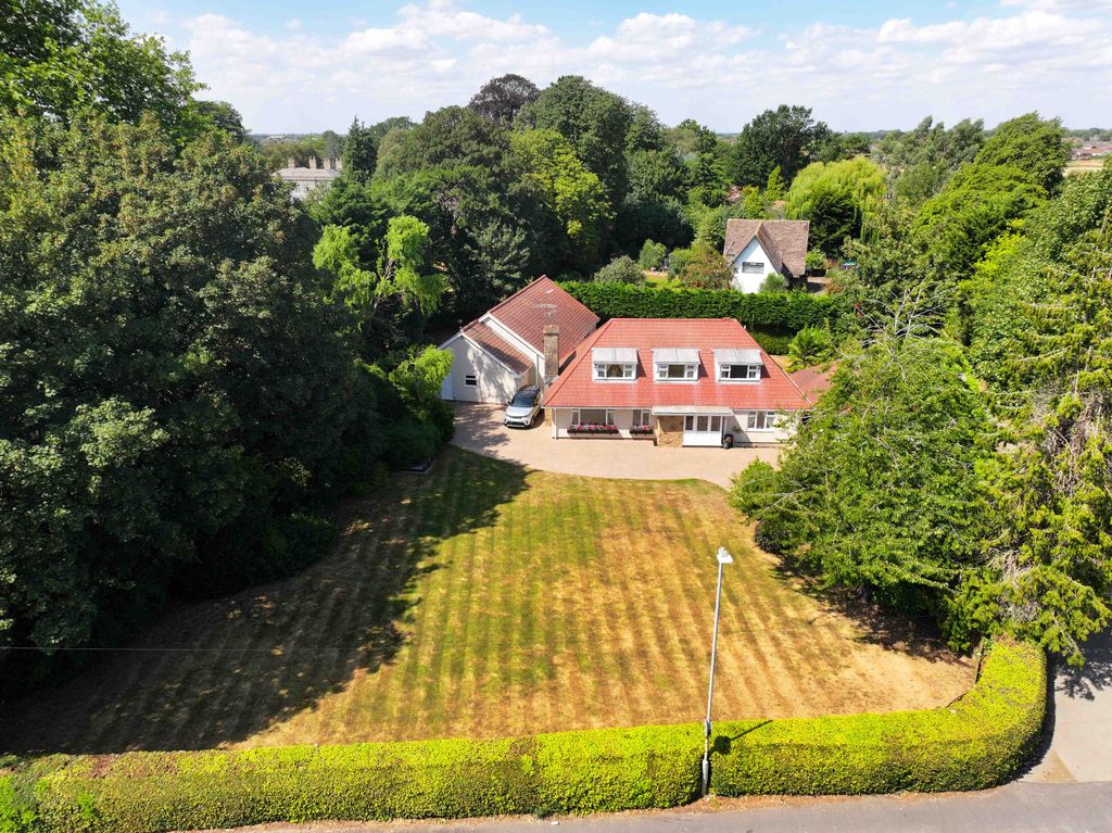 Property photo 3 of 47