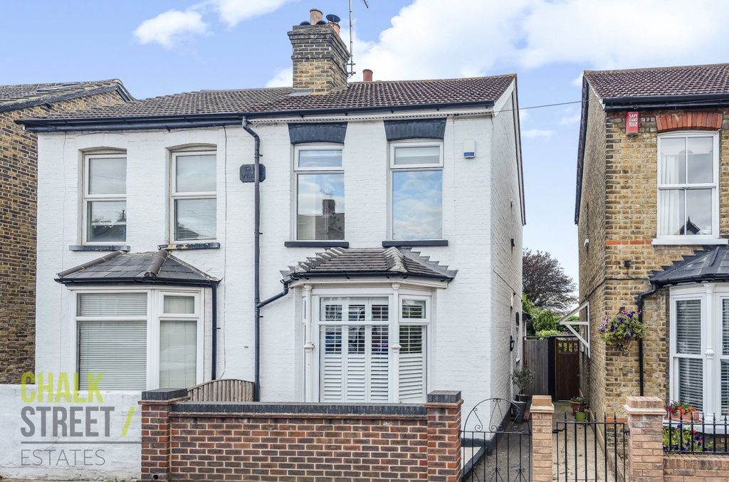 Property photo 1 of 19