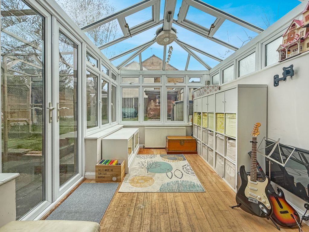 Property photo 3 of 15