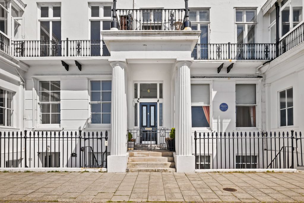 Property photo 1 of 33 5149070