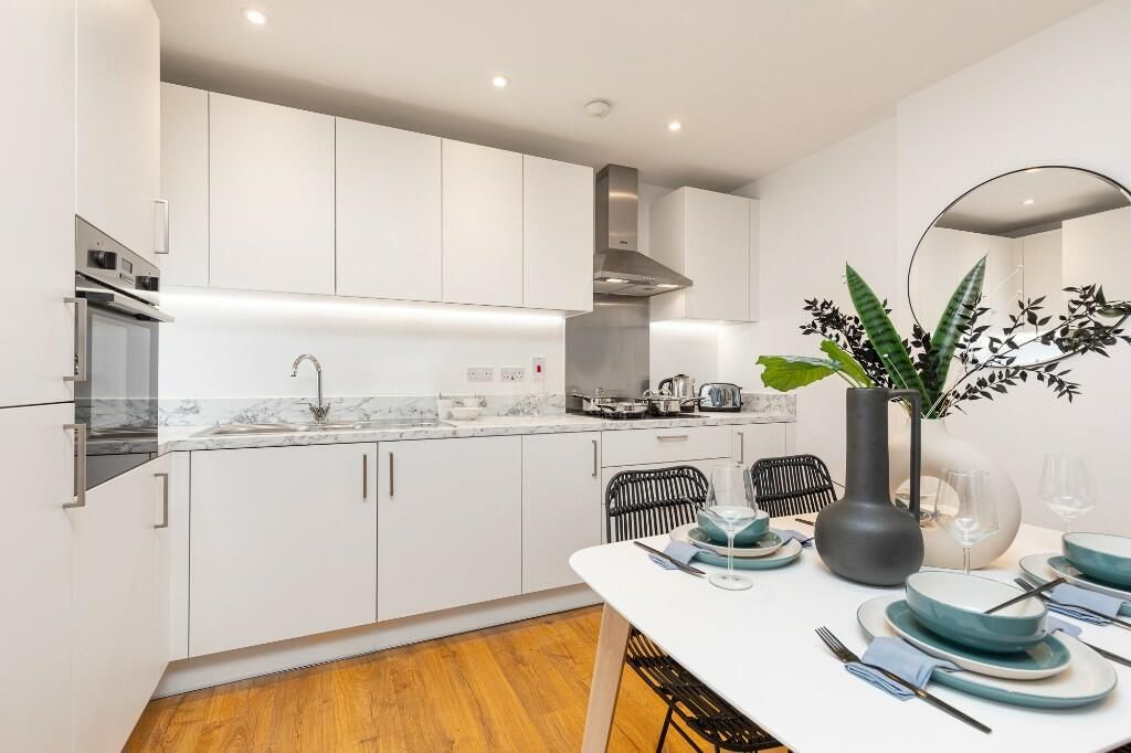 Property photo 2 of 8 Showhome