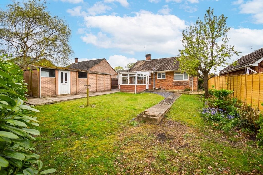 Property photo 3 of 11