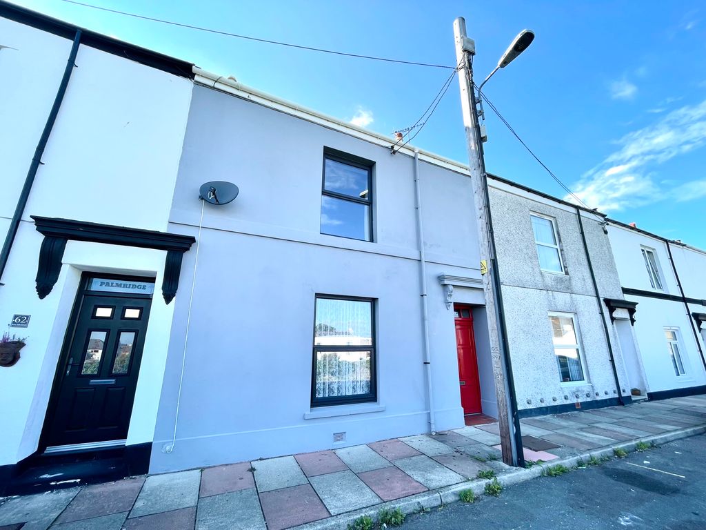 Property photo 1 of 9