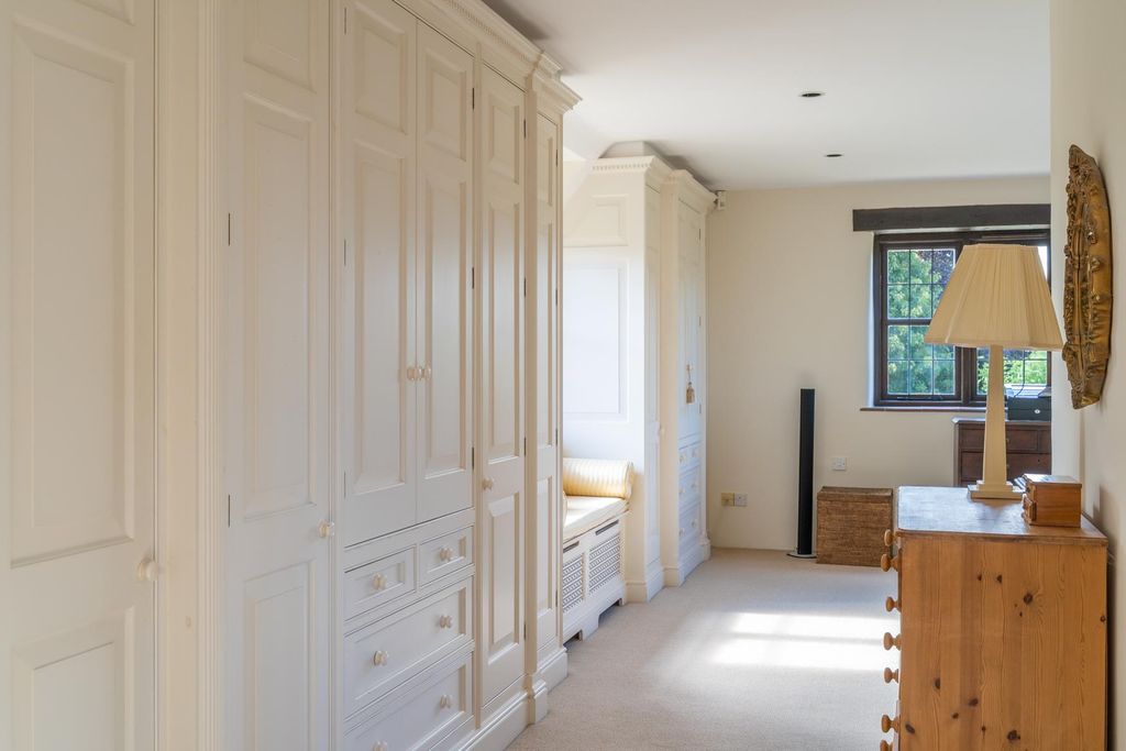 Additional image 14 of 6 bed farm for saleWotton Underwood, Buckinghamshire HP18