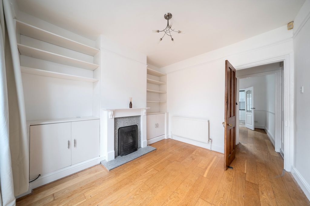 Property photo 3 of 13 1365648-20-68Ecc3...