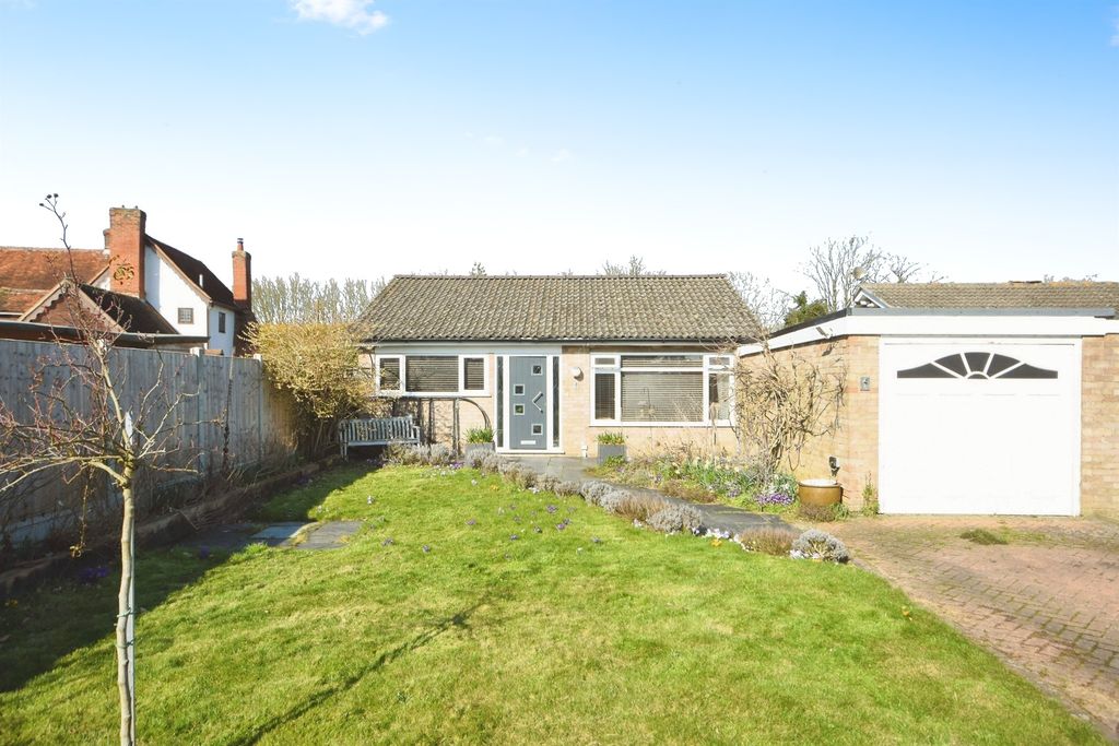 Property photo 1 of 16