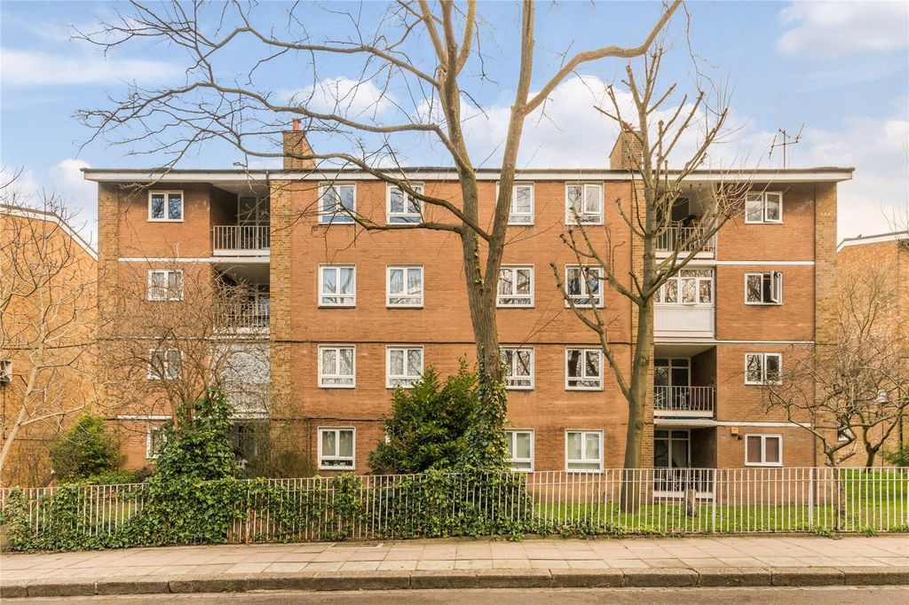 Property photo 1 of 12