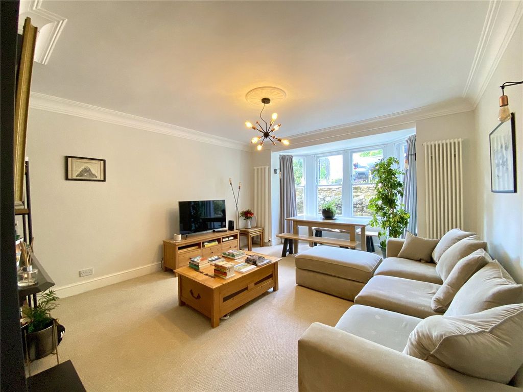 Property photo 2 of 28 Picture No. 42